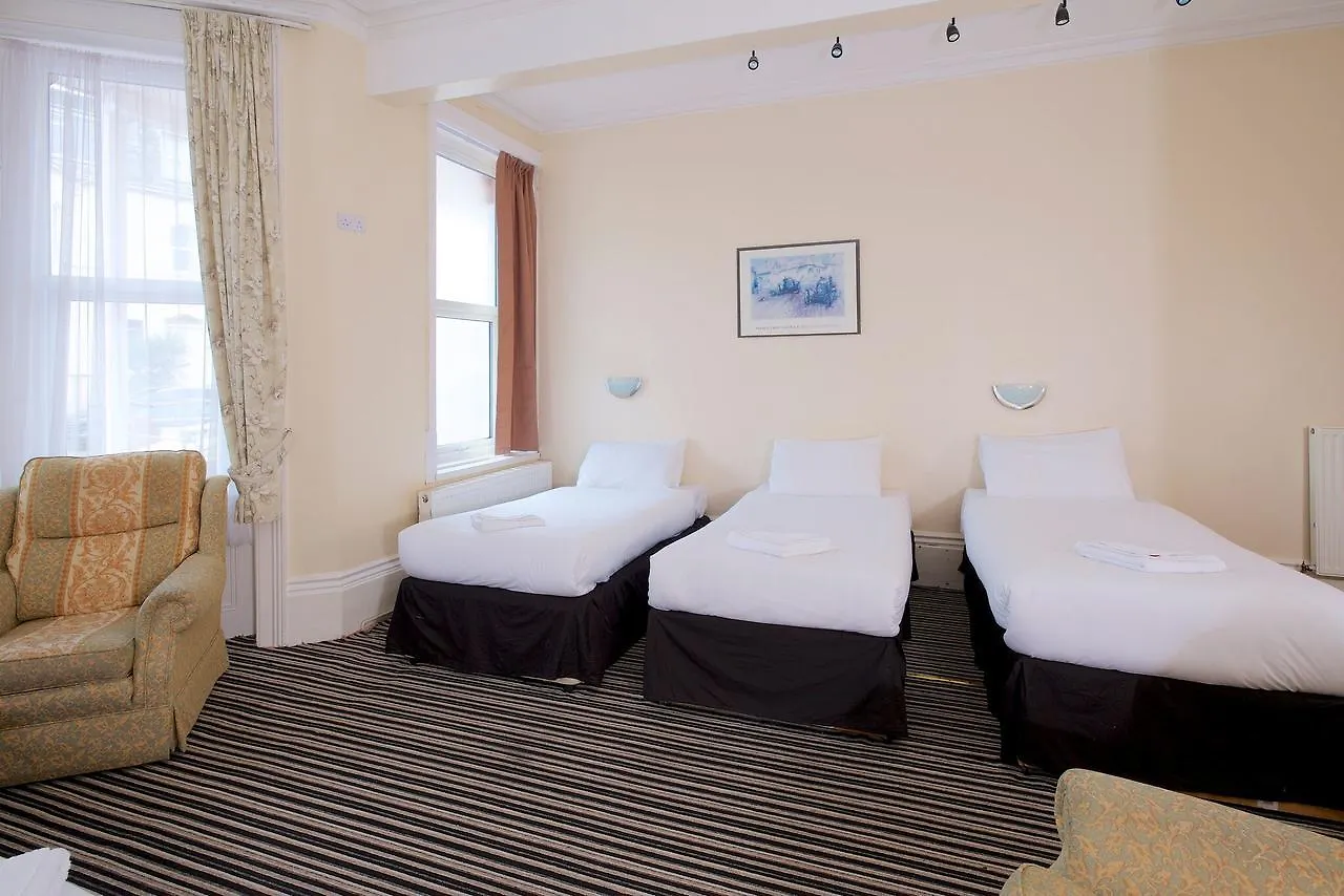 Glendevon Hotel Bournemouth 2*,